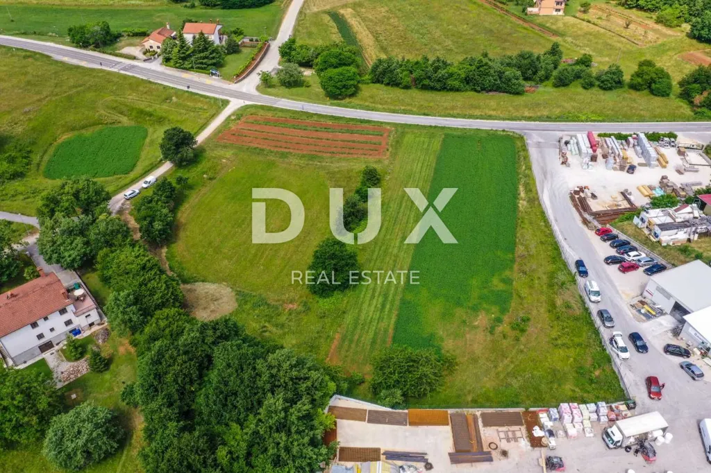 Vista aerea - Industrial Plot with Access in Pazin, Istra