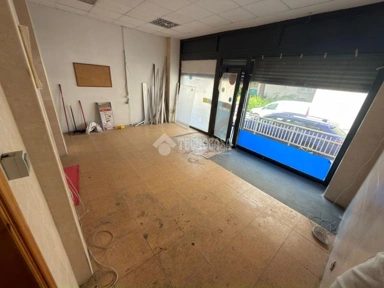 Toad - Commercial Unit with Future Green Views in Batán