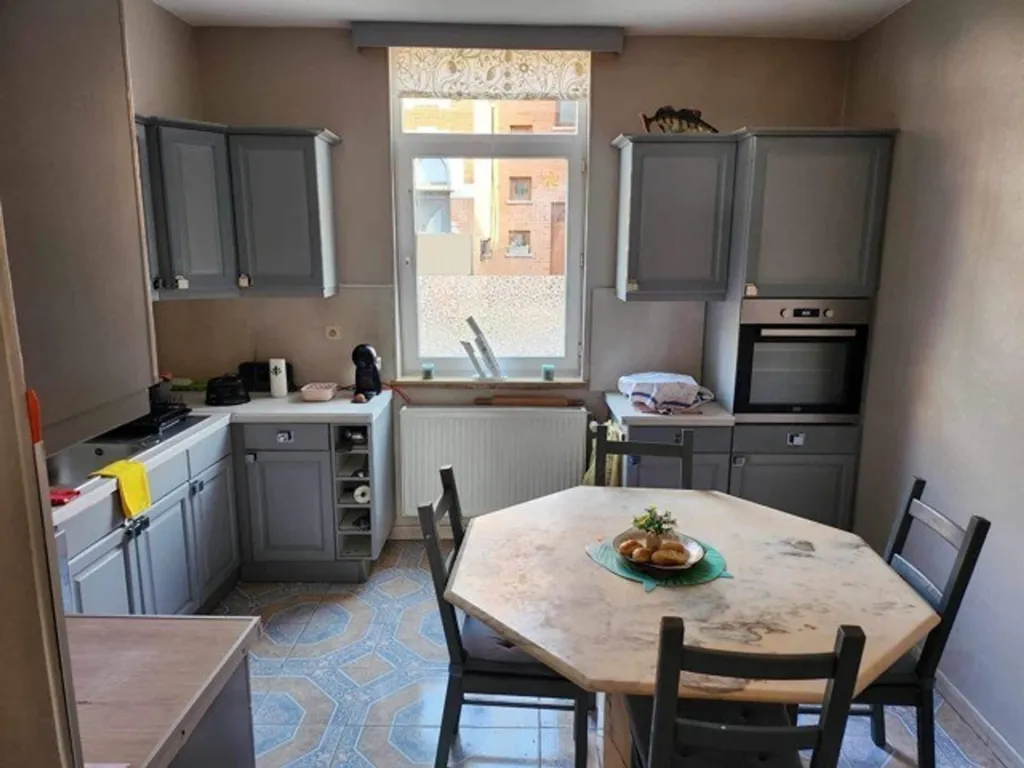 Köök - Viager Occupied Apartment with Garage in Nimy