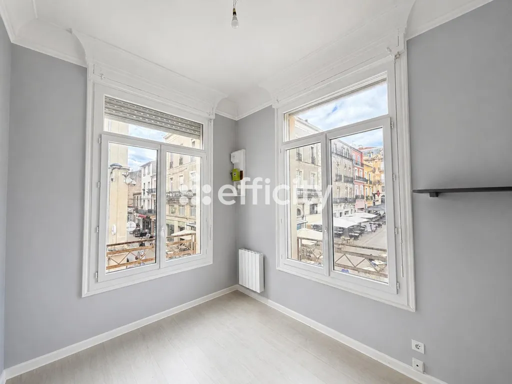 Pièces - Appartement de Caractère avec Vue Mont Saint-Clair à Sète