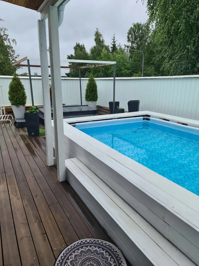 pool_area