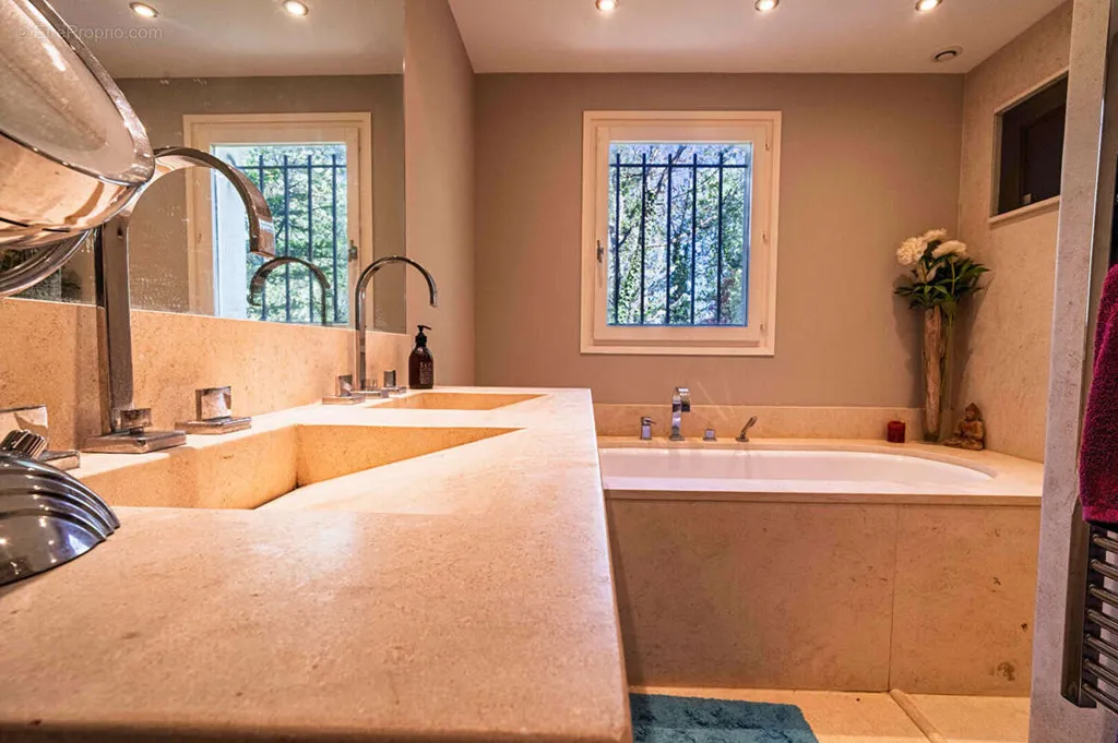 Maison 7 pièces à Daix