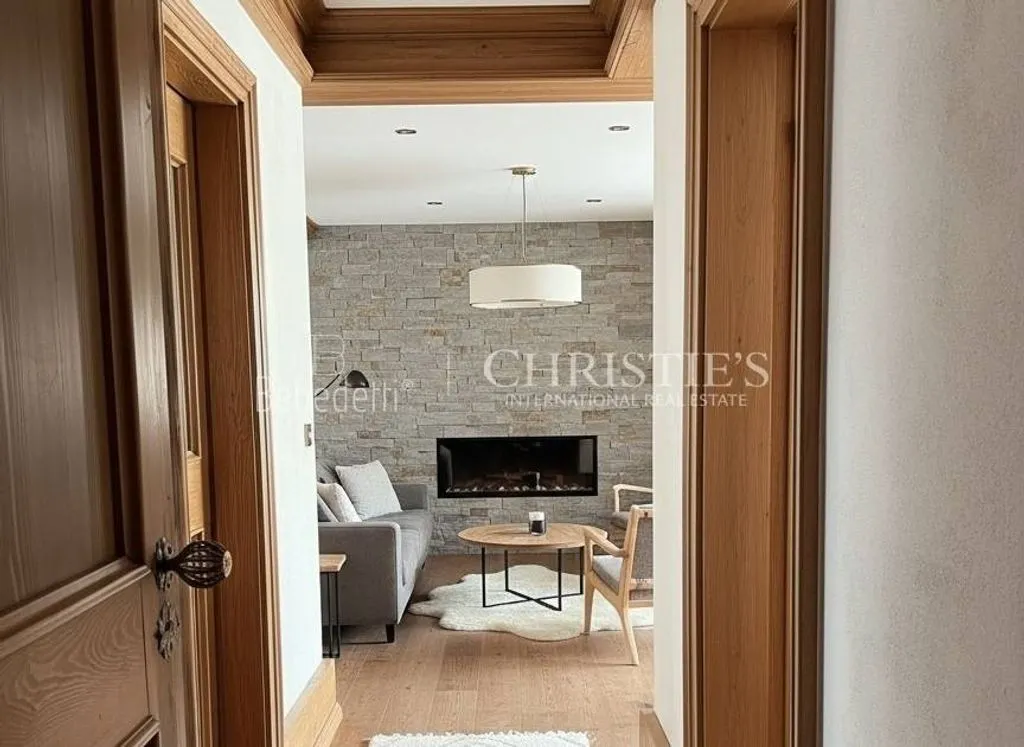 Esik - Luxury Flat with Panoramic Views in Cortina d'Ampezzo