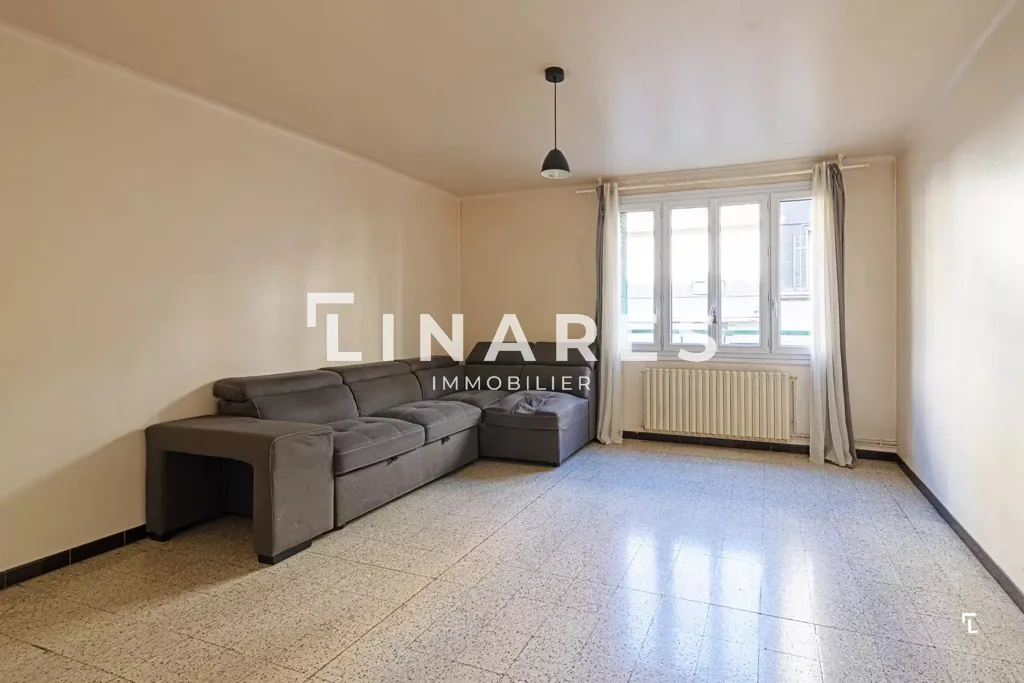 Séjour - Appartement T4 avec Loggia dans le 13ème arrondissement