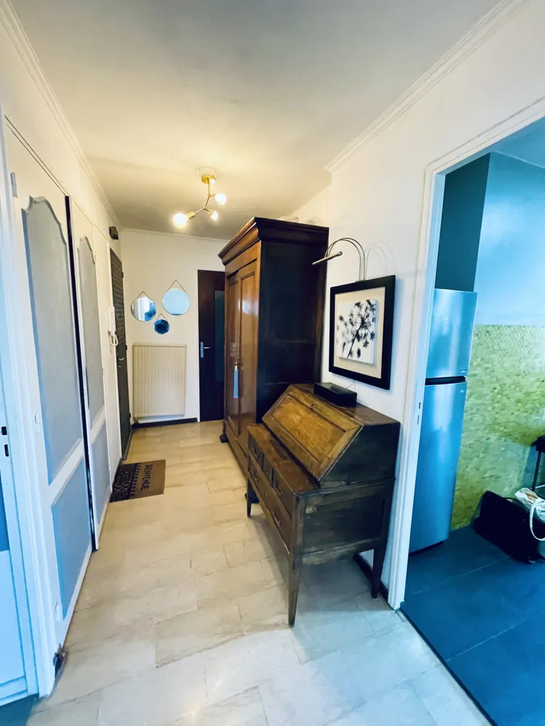 Entrée - Appartement T4 avec Ascenseur face au Parc à Toulon