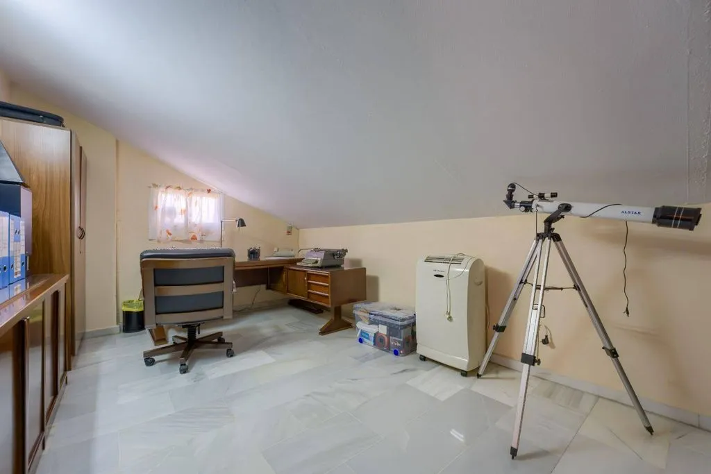 Studio - Luxury Villa with Pool in Tomares