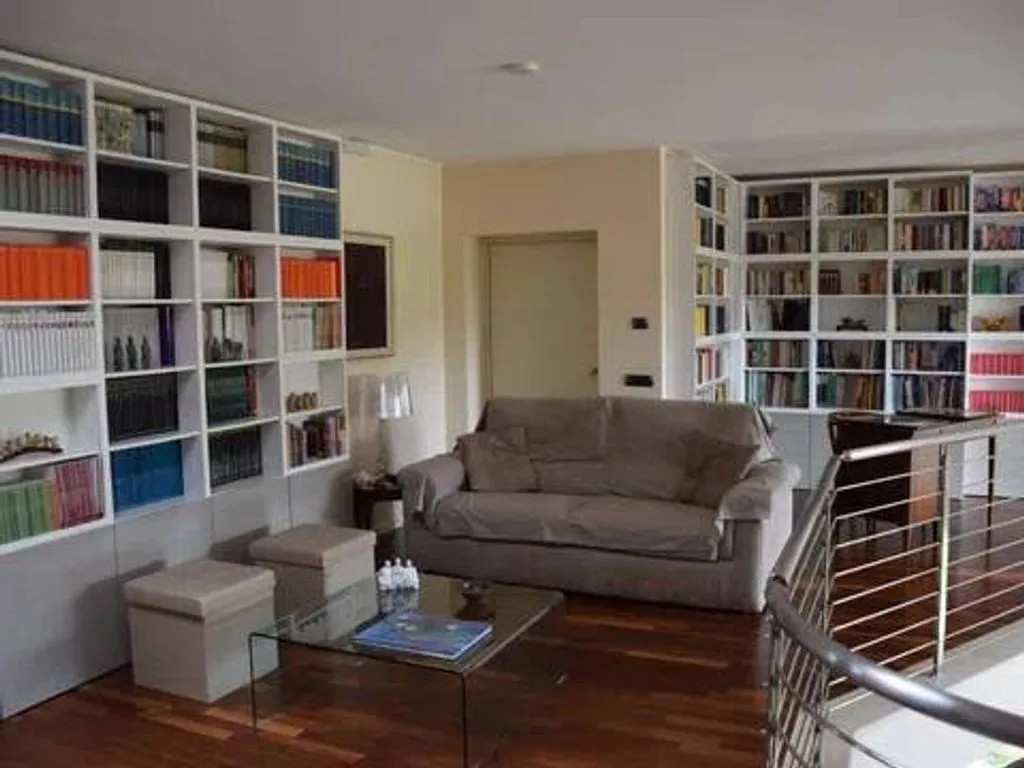 Bureau - Luxury Villa with Pool in Castelnuovo Rangone