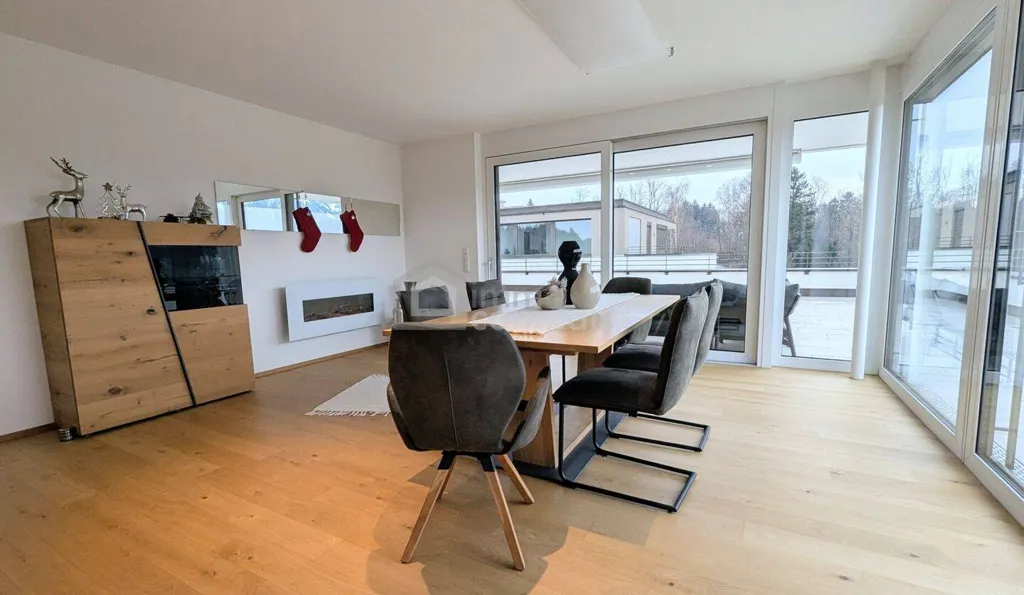 Salle à manger - Penthouse with Mountain View in Koblach