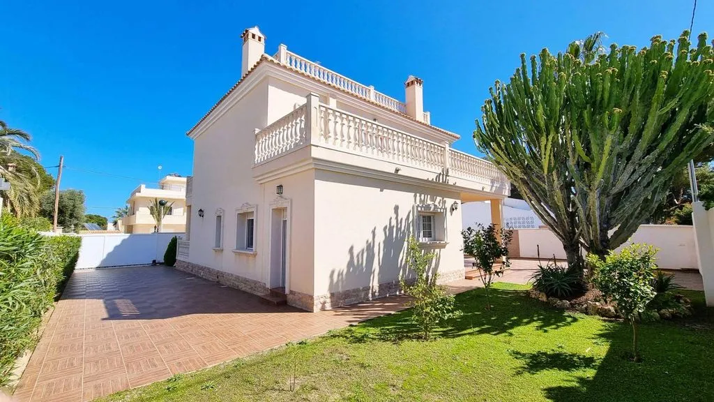 Esterno - Luxury Villa with Pool in Cabo Roig, Valencia