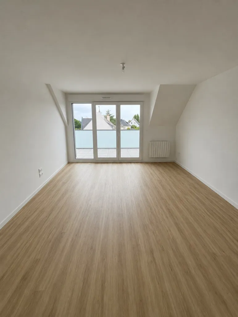 Elutuba - New Flat with Balcony in Cancale