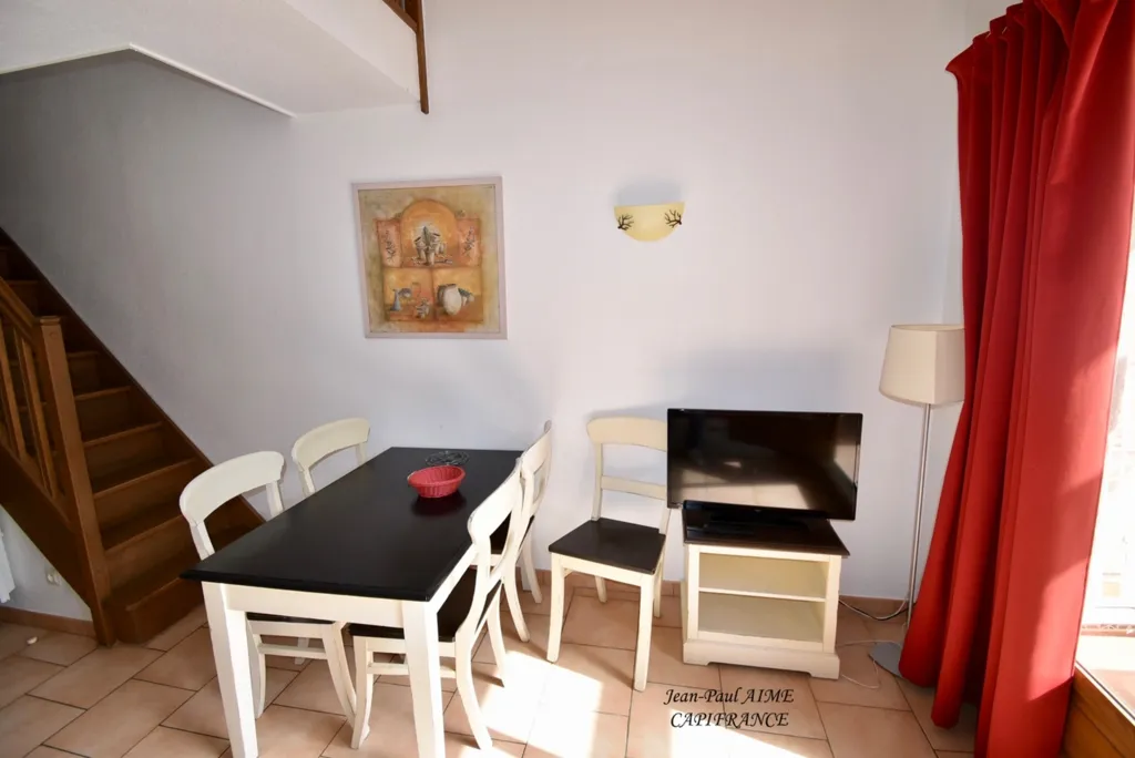Salle à manger - Appartement Duplex avec Piscine à Barjac