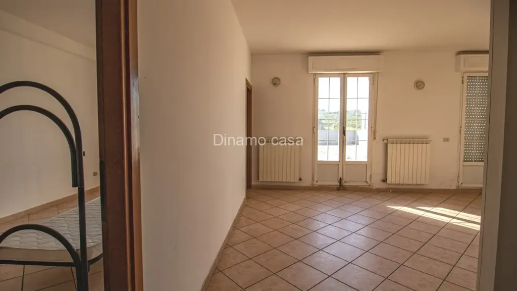 Pièces - Apartment with Industrial Warehouse in Carmignano