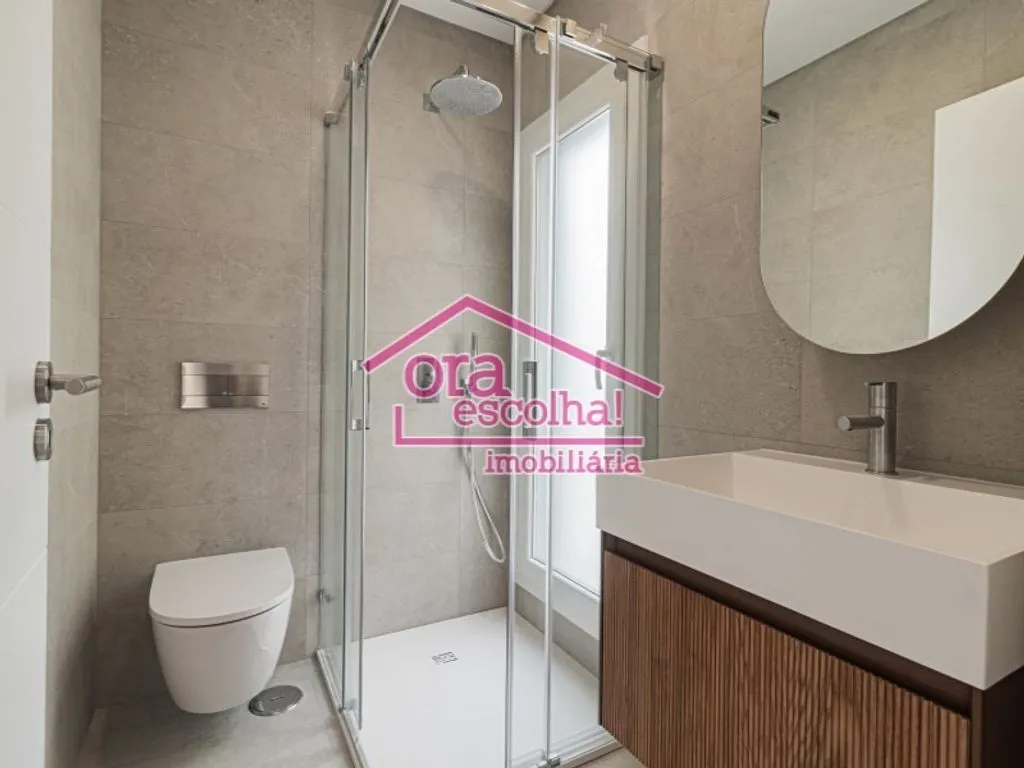 Salles de bain - Luxury Semidetached House with Pérgola in Seixal
