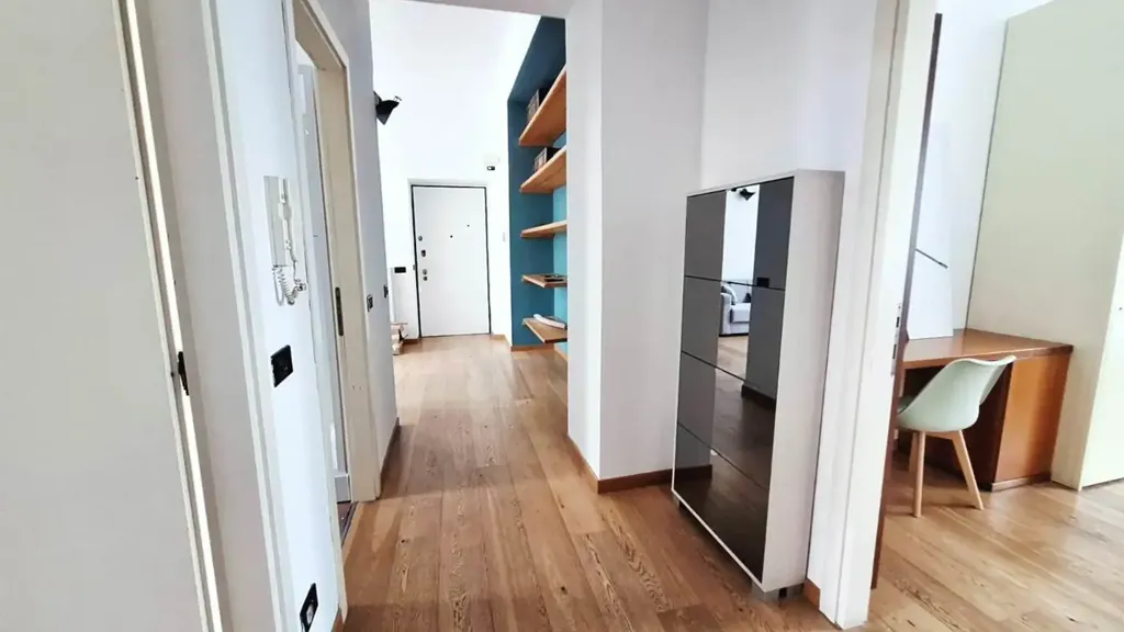 hallway_entrance