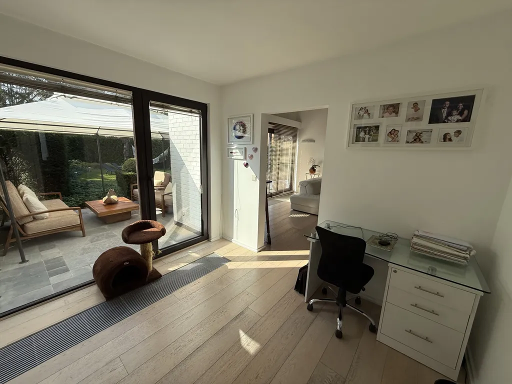 Bureau - Maison d'Architecte 4 Chambres à Kraainem