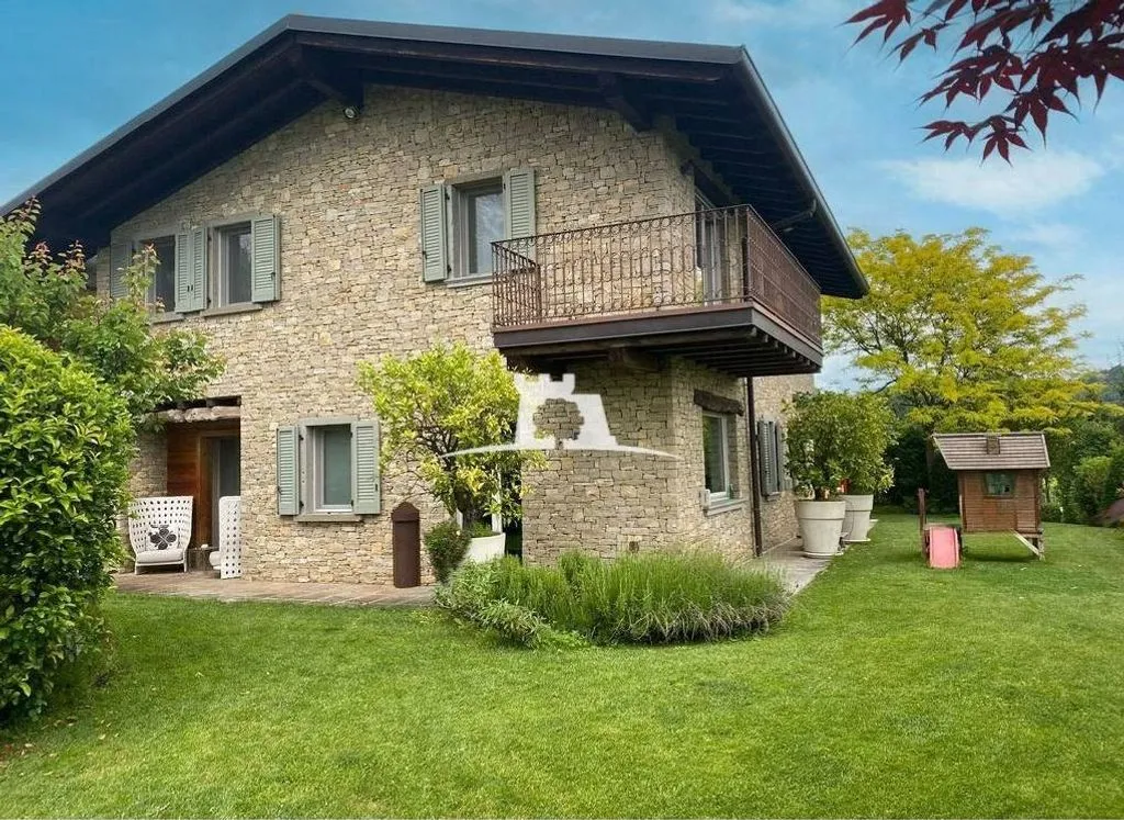 Välivaade - Luxury Villa with Pool in Parco dei Colli, Bergamo