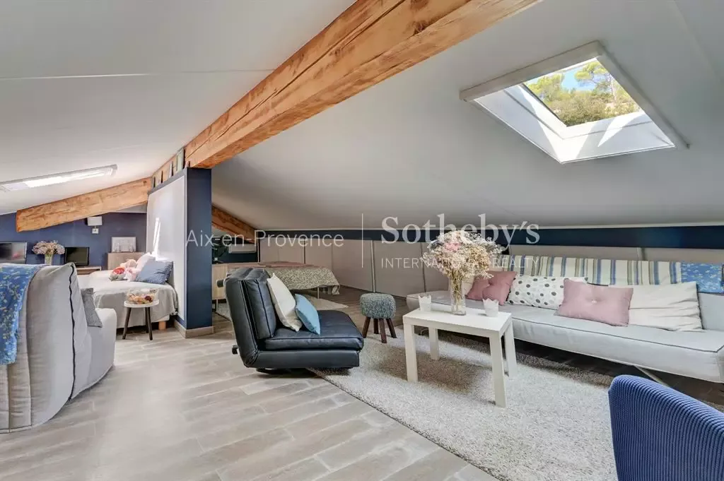 Pièces - Villa Contemporaine avec Piscine près d'Aix-en-Provence