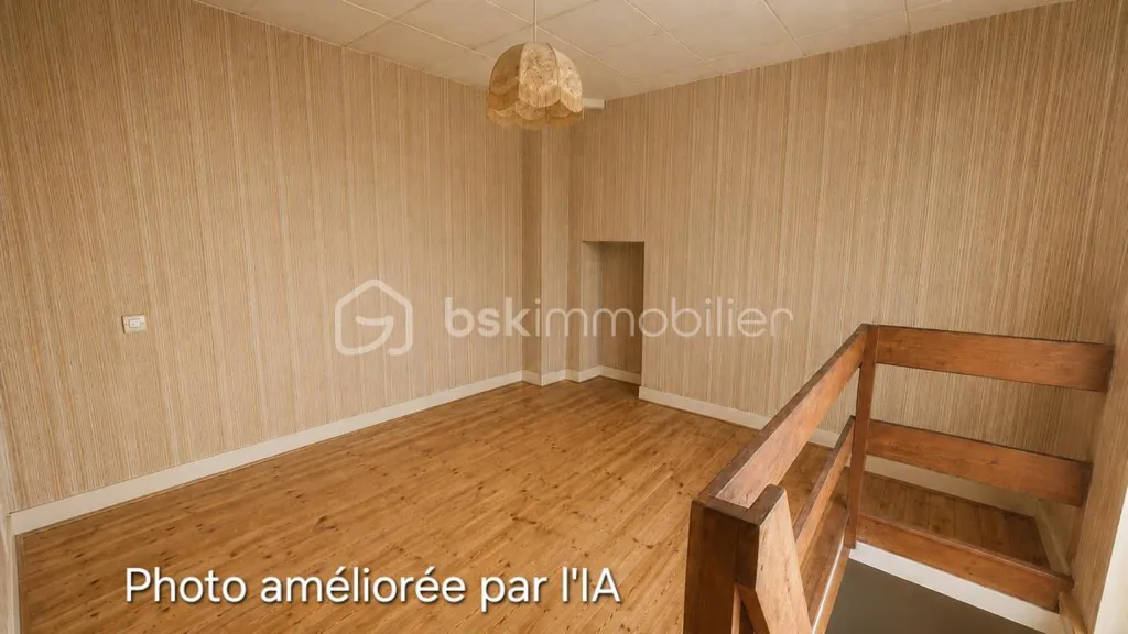 Toad - Duplex Flat with Mezzanine in Sète