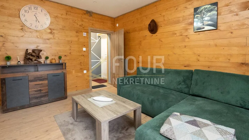 Séjour - Rustic House with Jacuzzi in Vrhovine