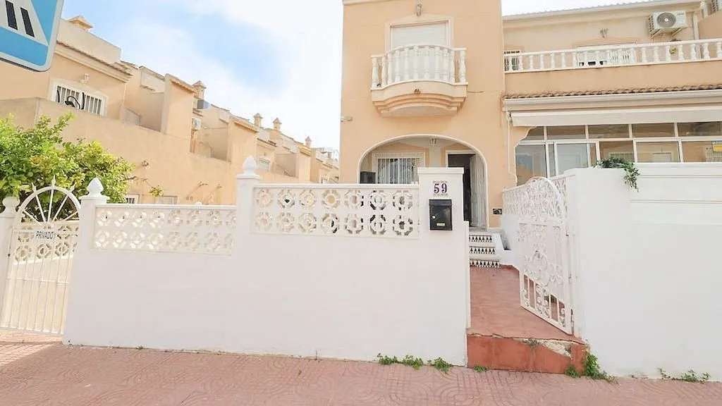 Välivaade - Duplex with Sea View in Rojales
