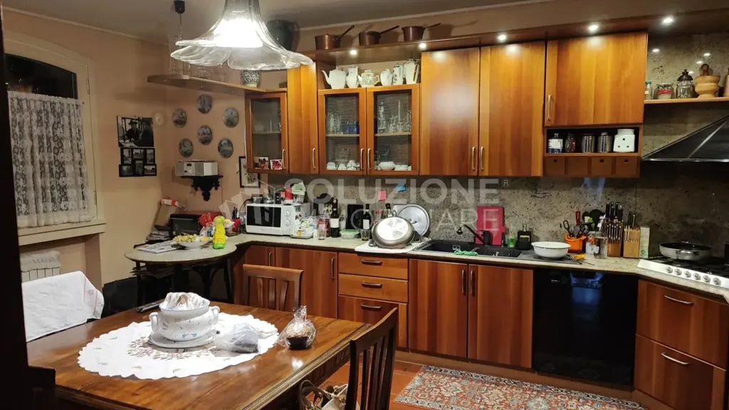 Köök - Prestigious Villa with Pool in Alzano Lombardo