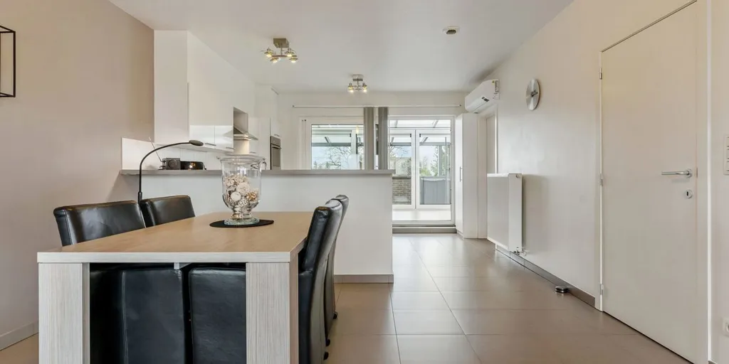 Sala da pranzo - Duplex Apartment with Veranda in Riemst