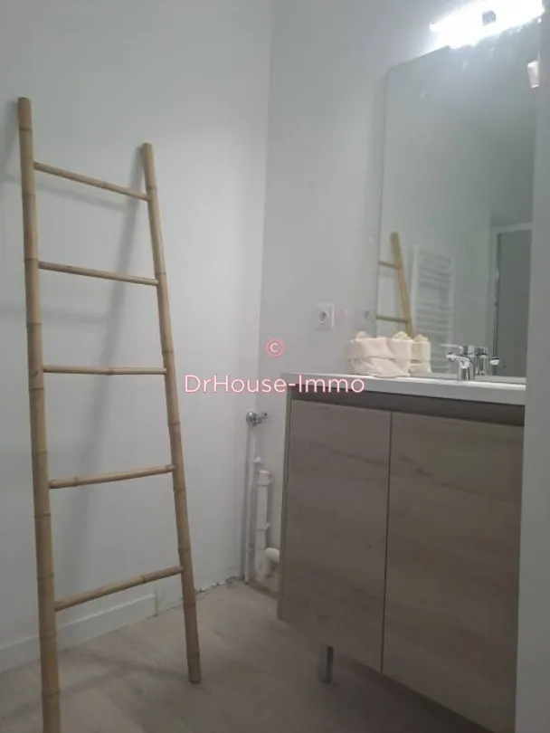 Salles de bain - Appartement 4 Pièces avec Balcon à Tours Nord