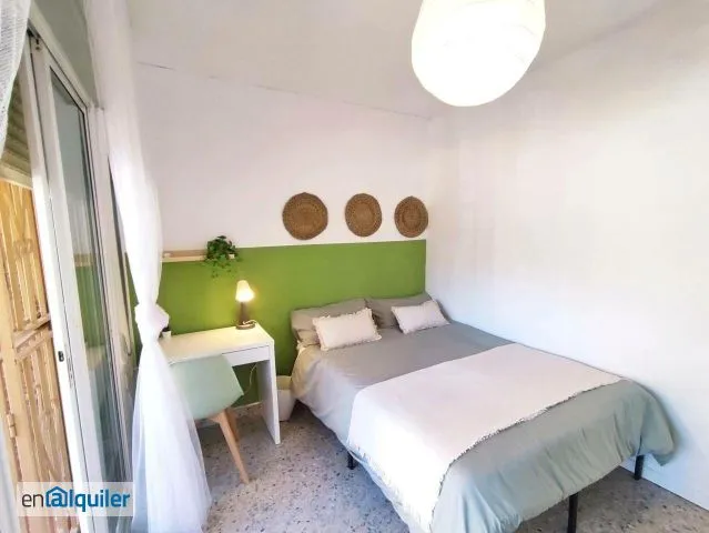 Bedrooms - Apartment with Terrace in Granada