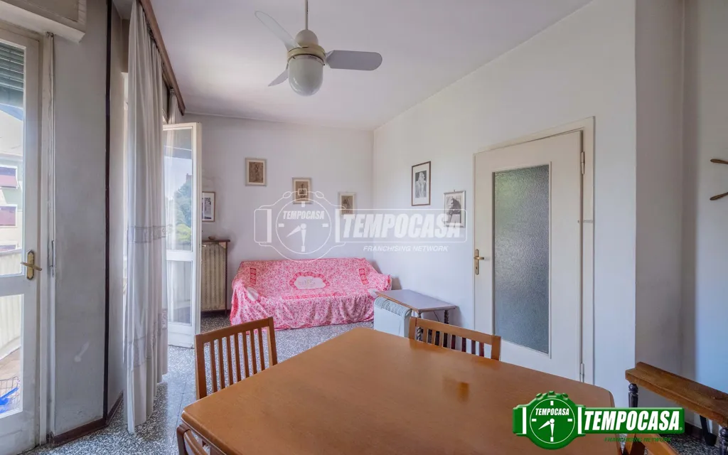 Comedor - Three-Bedroom Apartment with Triple Exposure in Milan