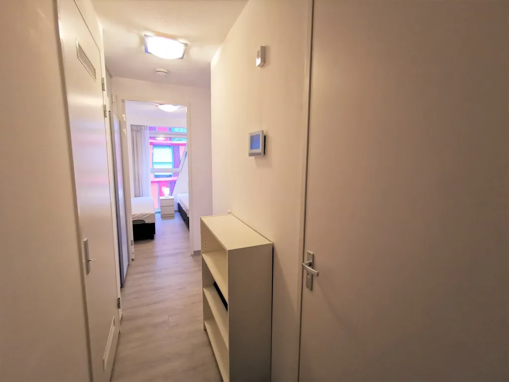 Hallway - Modern Apartment with Balcony in Rotterdam Centre