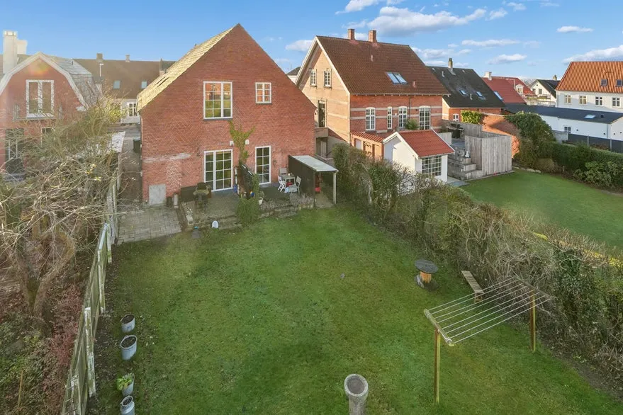 Aed - Converted Mission House with Terrace in Faaborg