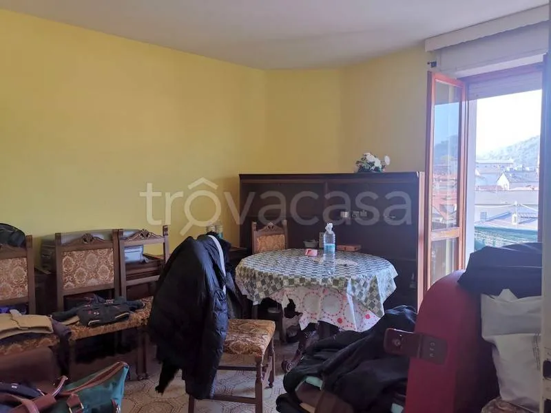 Sala da pranzo - Apartment with Balcony in Chiusa di Pesio