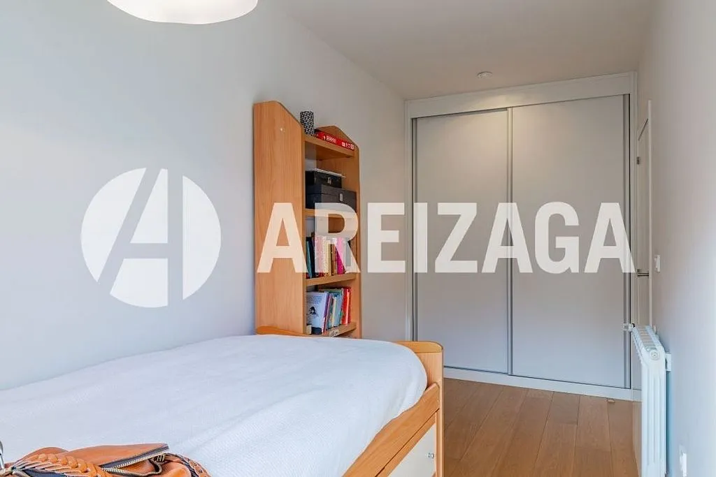 Bedrooms - Modern Flat with South Orientation in San Sebastián