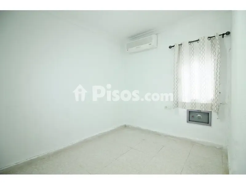 Pièces - Apartment with Modern Kitchen in Las Torres-Guadalupe