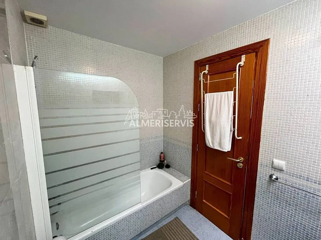 Salles de bain - Renovated Townhouse with Golf View in Almerimar