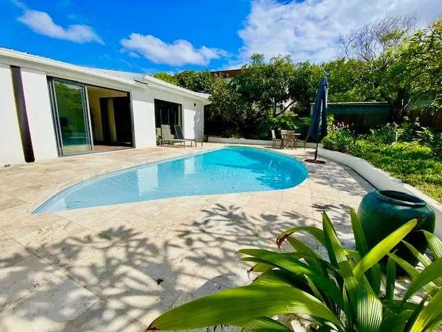 Piscina - Charming Villa with Pool in Saint-Pierre