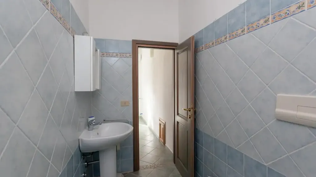 Salles de bain - Luxury Villa with Sea Views in Torpe'
