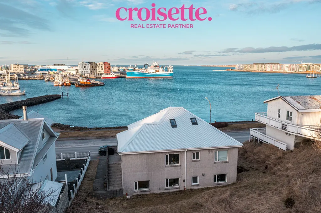 4-toaline maja asukohas Hafnarfjörður