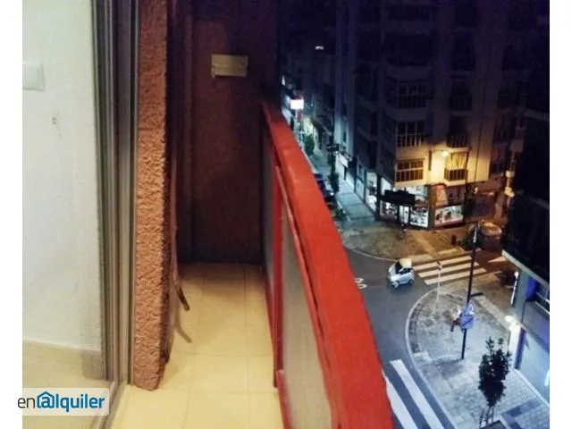 Balcon - Modern Flat with Balcony in City Centre