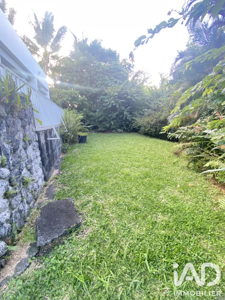 Giardino - Renovated House with Constructible Land in Saint-André