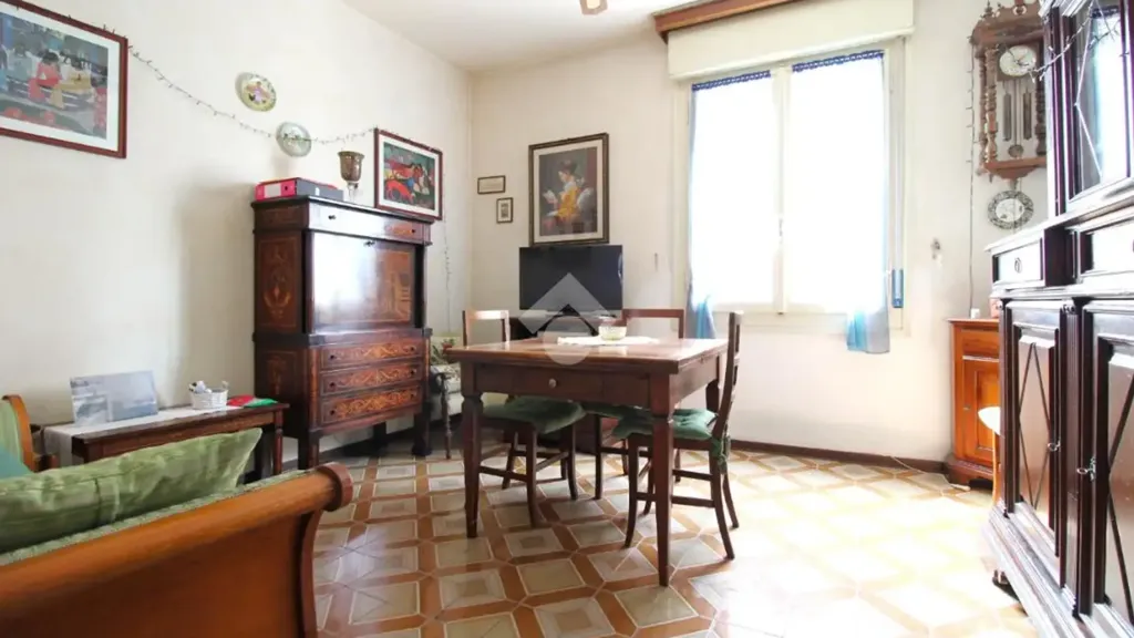Söögituba - Central 4-Room Apartment in Sassuolo
