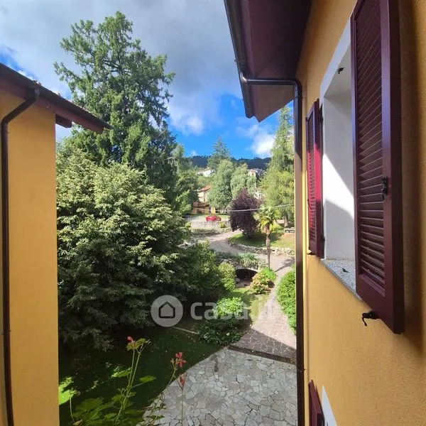 Jardin - Duplex with Garden View in Camnago Volta, Como