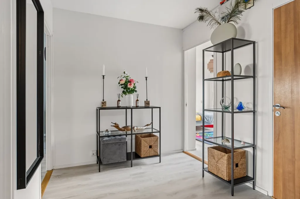Entrée - Bright Apartment with Sunny Balcony in Göteborg