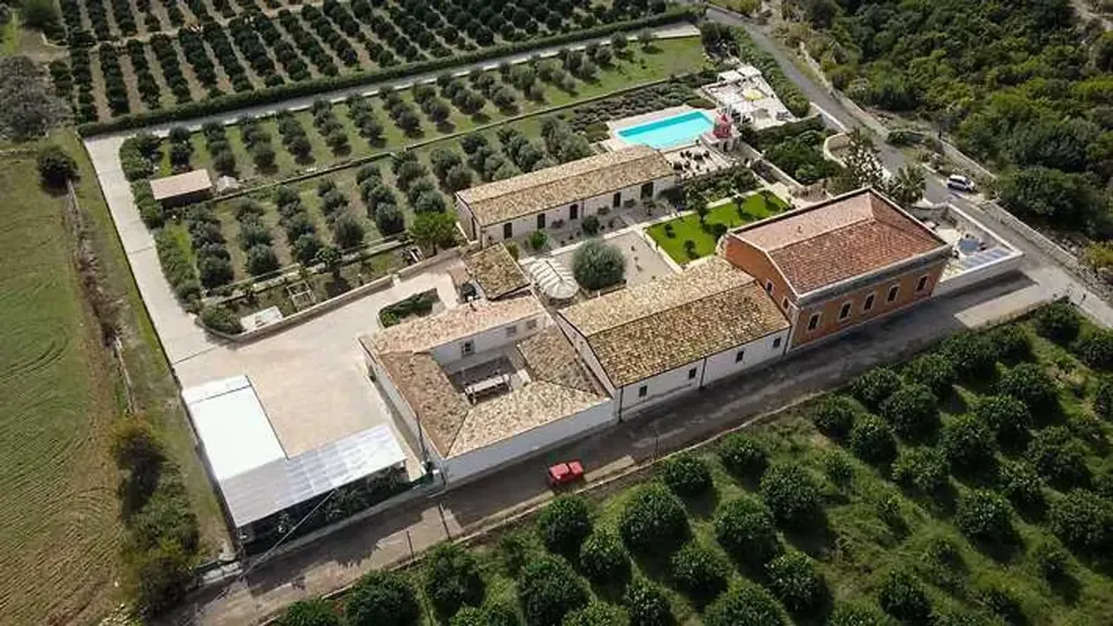 Õhuvaade - Restored Residences with Olive Grove in Avola