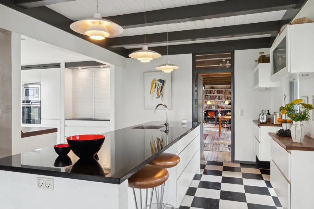 Cuisine - Villa with Nature View on Falster
