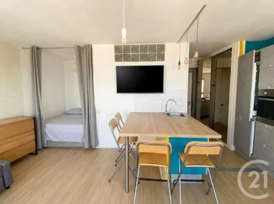 Camere da letto - Studio with Paris View in 13th Arrondissement