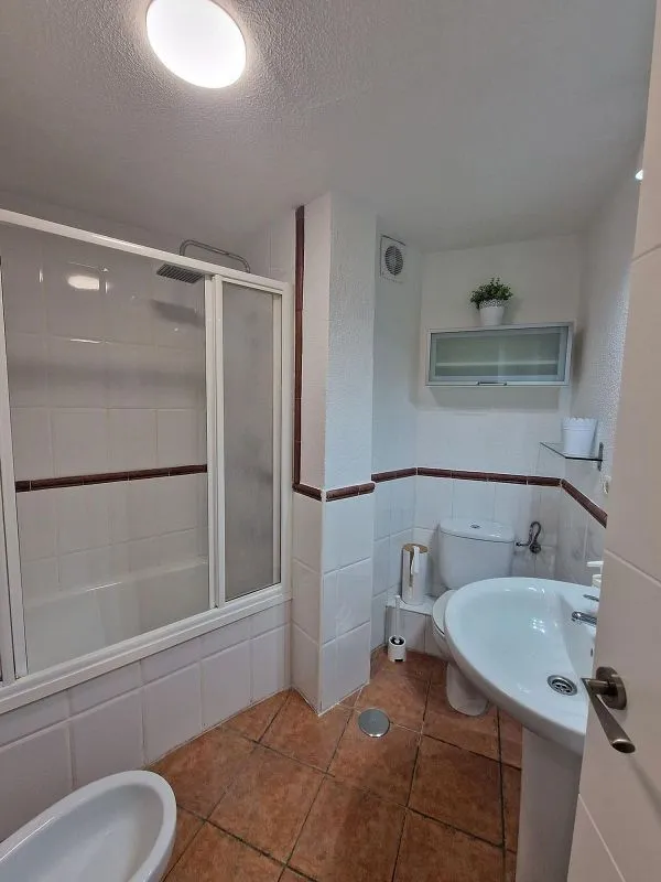 Vannitoad - Equipped Flat with Patio in Blanco Belmonte