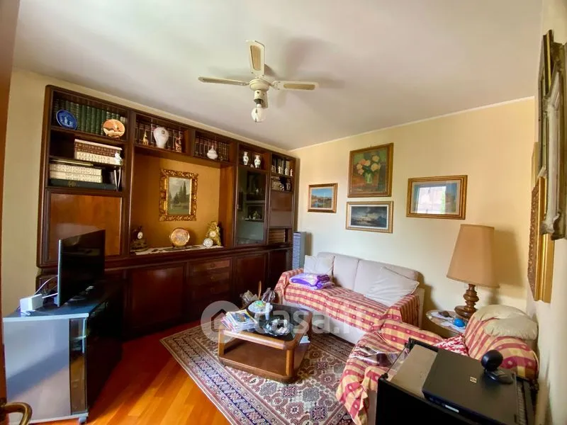 Séjour - Semi-detached Villa with Garden in Cilavegna