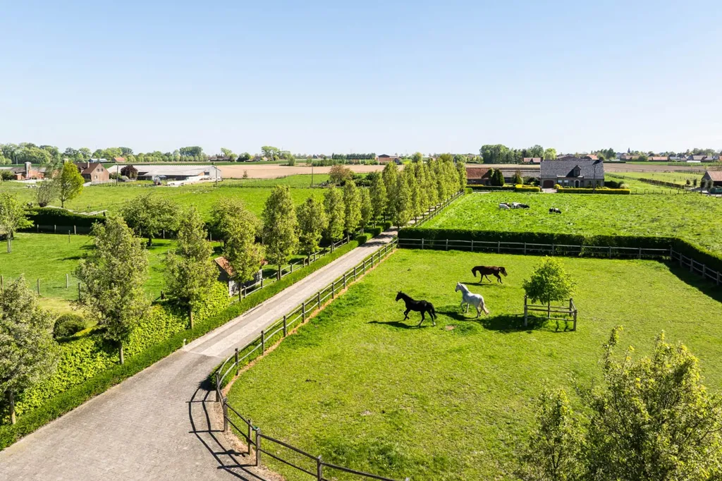 Vista aerea - Villa with Equestrian Facilities in Vinkt