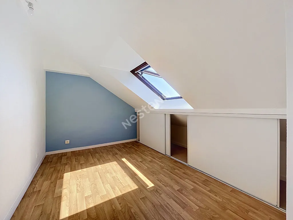 Rooms - 1930s House with Garden in Nantes
